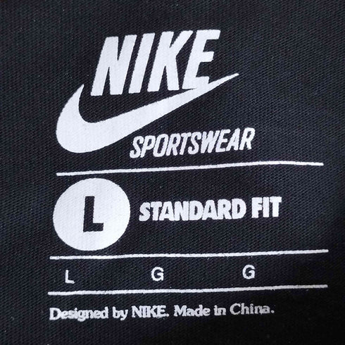 ナイキ NIKE SPORTSWEAR STANDARD FIT プリント クルーネックTシャツ メンズ import:L