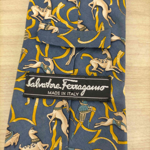 サルヴァトーレフェラガモ Salvatore Ferragamo 総柄ネクタイ メンズ