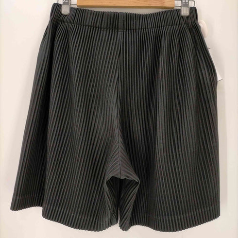 オムプリッセ イッセイミヤケ HOMME PLISSÉ ISSEY MIYAKE 19SS プリーツショーツ ハーフパンツ メンズ JPN:2