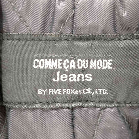 コムサデモード COMME CA DU MODE オールドイングリッシュ ロゴ ウール スタジャン メンズ