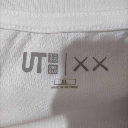 ユーティー UT カウズ UT グラフィックTシャツ メンズ JPN:XL