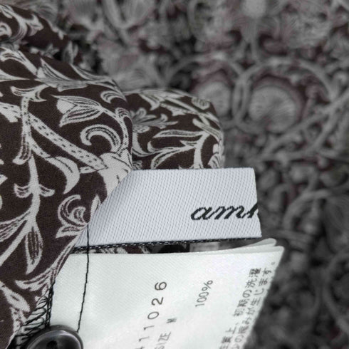 amherst フラワー柄バックタック入りブラウス レディース JPN:M