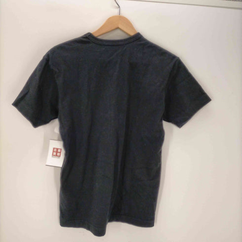 プレイコムデギャルソン PLAY COMME des GARCONS 逆さハートロゴTシャツ メンズ JPN:M