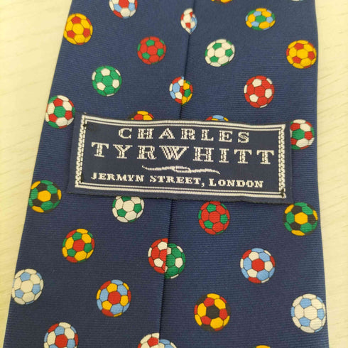 チャールズティアウィット Charles Tyrwhitt 英国製 サッカーボール柄 シルクネクタイ メンズ