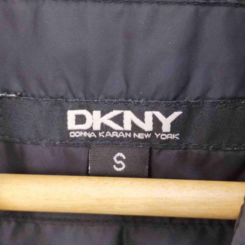 ダナキャランニューヨーク DKNY 渦巻柄 ダブルジップ ハイネックAライン ナイロン ダウンコート レディース import:S