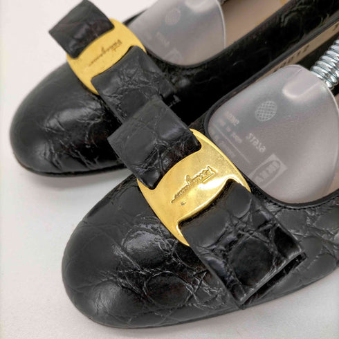 サルヴァトーレフェラガモ Salvatore Ferragamo クロコ型押し ヒール パンプス レディース US:7
