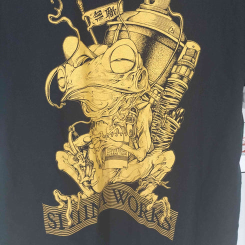 SHIINA WORKS 無職 フロント プリント S/S Tシャツ メンズ JPN:XL
