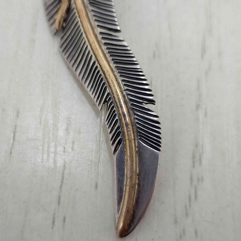 ナバホ NAVAJO 12KGF ナホバ族イーグルフェザーネックレストップ ジョーメイス作 メンズ