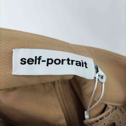 セルフポートレイト self-portrait CURVED HEM SHORTS レース デザイン ショート パンツ ショーツ レディース 2