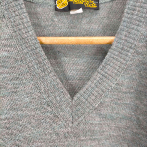 センター刺繍ラインVネックニットベスト メンズ JPN:3
