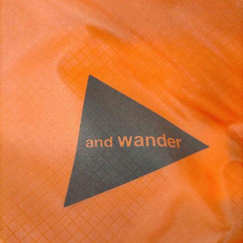 and wander シルサコシュ メンズ