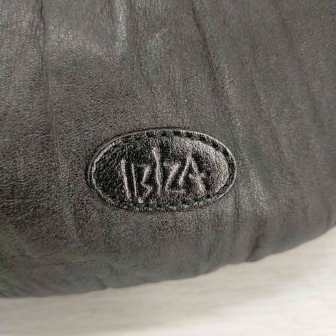 イビザ IBIZA ペイズリー柄型押しレザーショルダーバッグ レディース