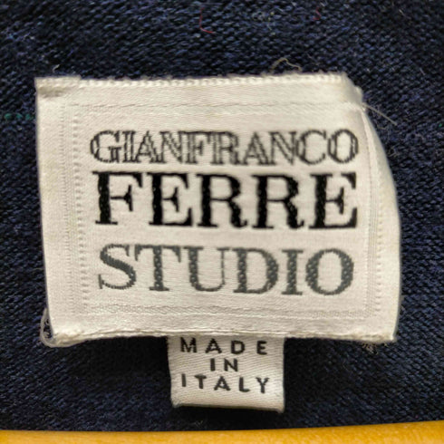 ジャンフランコフェレ GIANFRANCO FERRE STUDIO イタリア製 ニットキャミ レディース