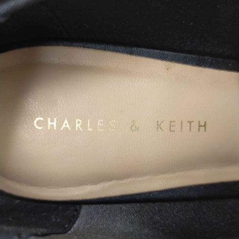 チャールズキース CHARLES & KEITH クラシックスクエアトゥローファー レディース 35