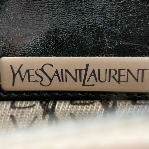 イヴサンローラン Yves Saint Laurent Vステッチ レザークラッチバッグ レディース