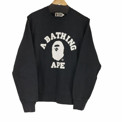 アベイシングエイプ A BATHING APE APES TOGETHER STRONG 前Vラグランスウェット メンズ JPN:M