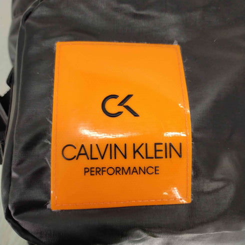 カルバンクラインパフォーマンス CALVIN KLEIN PERFORMANCE マルチポケットリュックサック メンズ