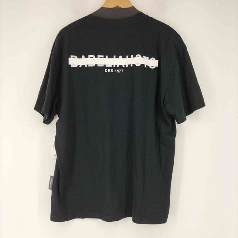 両面ロゴデザイン S/S シャツ メンズ