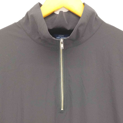 アイテムズ アーバンリサーチ ITEMS URBAN RESEARCH 23SS シルキーナイロンハーフ ZIP 多機能トップス メンズ JPN:L