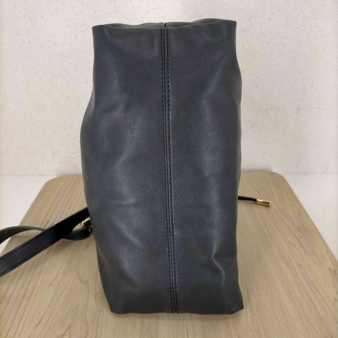 アーペーセー A.P.C. レザー巾着バッグ レディース