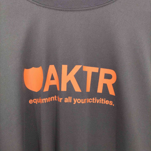 AKTR ロゴプリント L/S Tシャツ メンズ
