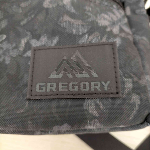 グレゴリー GREGORY ブラックタペストリー柄ショルダーバッグ メンズ m