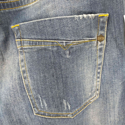 ディーゼル DIESEL AKEE ボタンフライテーパードデニム メンズ W34 L32