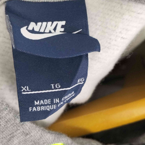 ナイキ NIKE グラフィックプリント ジップアップパーカー メンズ JPN:XL