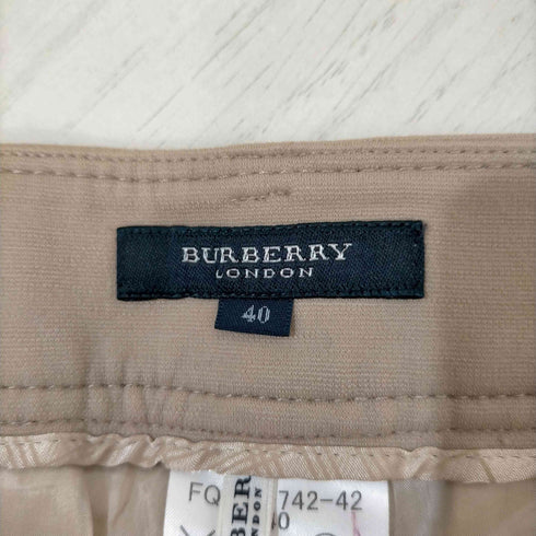 バーバリーロンドン BURBERRY LONDON センタープレス テーパードパンツ レディース JPN:40