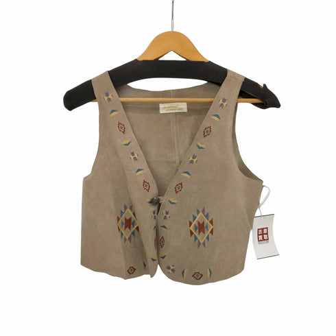 ダブルクローゼットウェアーズインク w closet WEARS INC. ピックレザー ポンチョボタン ネイティブ柄刺繍 ベスト レディース
