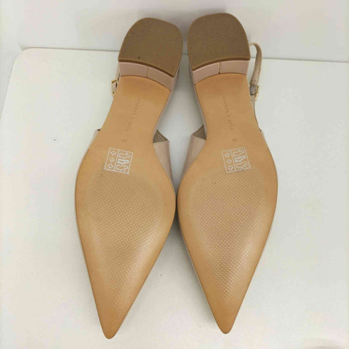 チャールズキース CHARLES & KEITH アーモンドトゥ キトゥンヒール パンプス レディース JPN:39