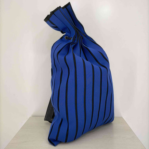 イッセイミヤケ ISSEY MIYAKE プリーツ ワンショルダー ナップサック レディース