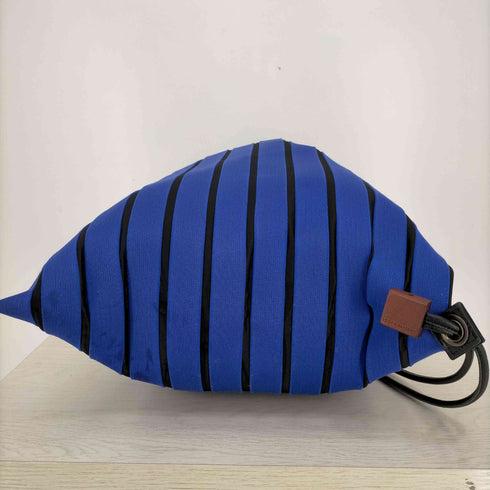 イッセイミヤケ ISSEY MIYAKE プリーツ ワンショルダー ナップサック レディース