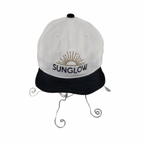 ベーシックエンティ BASIQUENTI SUNGLOW Embroidery Umpire Cap メンズ