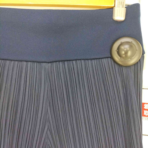 プリーツプリーズイッセイミヤケ PLEATS PLEASE ISSEY MIYAKE ハーフ ショートパンツ レディース JPN:5