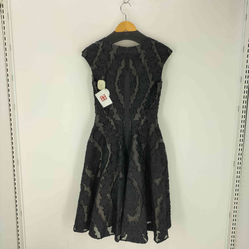 フォクシー FOXEY FOXEY BOUTIQUE BAROQUE ドレス ワンピース ひざ丈 ノースリーブ シルク混 ビジューベルト付き レディース JPN:38