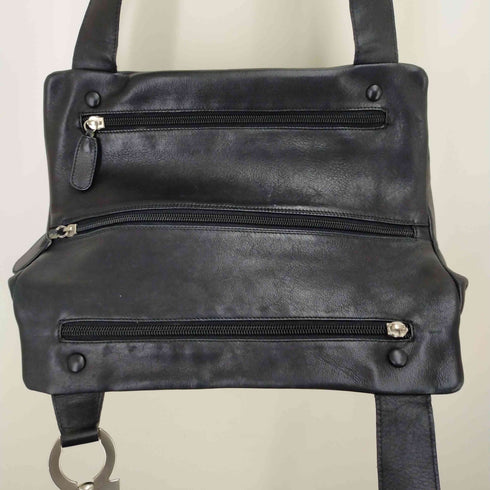 サルヴァトーレフェラガモ Salvatore Ferragamo ガンチーニ シルバーワンショルダー レザー バッグ レディース