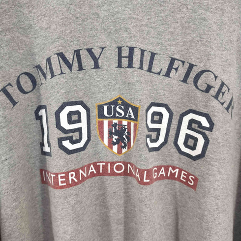 トミーヒルフィガー TOMMY HILFIGER MADE IN USA ロゴ三段プリント 霜降りTシャツ INTERNATIONAL GAME メンズ import:XXL