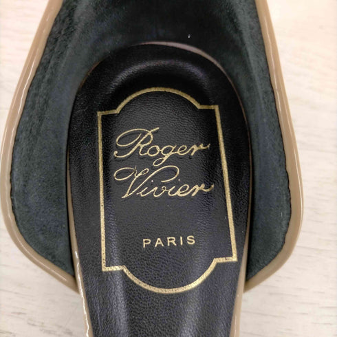ロシェヴィヴィエ Roger Vivier パンプス ポインテッドトゥ フラット バックル エナメル レディース EUR:37