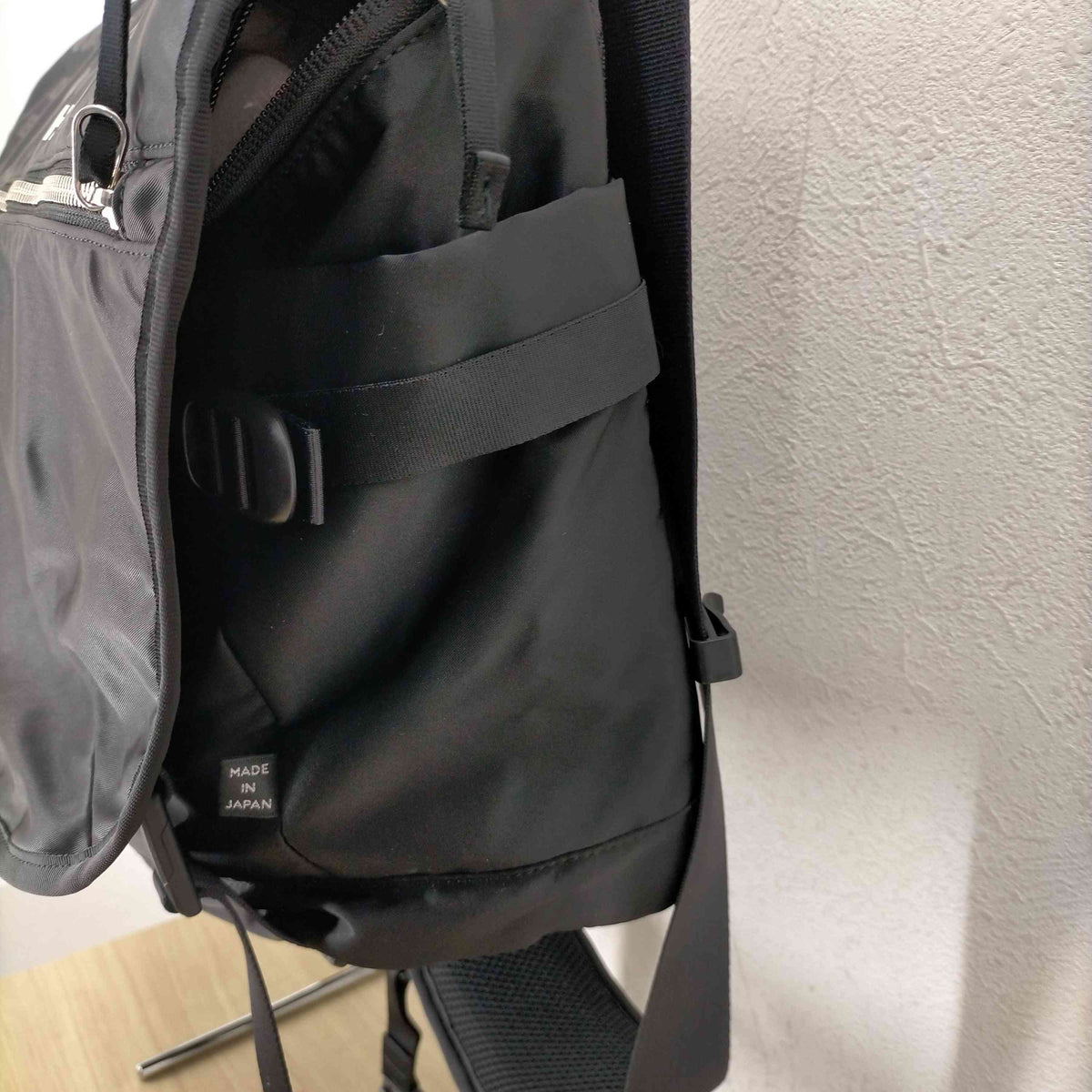 デンハム DENHAM RMD MESSENGER BAG メンズ – ブランド古着買取販売バズストア