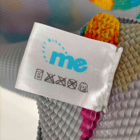 ミー イッセイミヤケ me ISSEY MIYAKE 花柄プリーツカットソー レディース