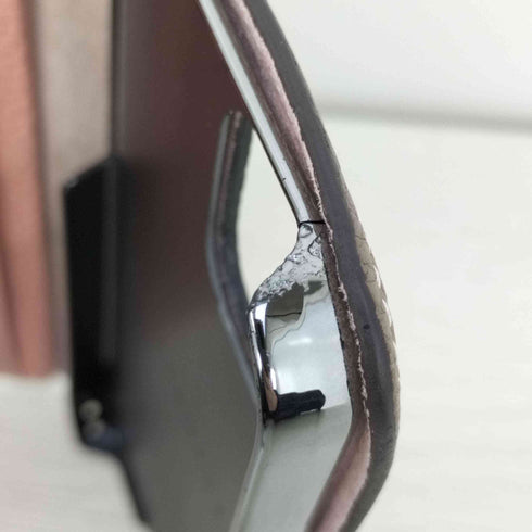 ボナベンチュラ BONAVENTURA シボ革 二つ折りiPhoneケース レディース