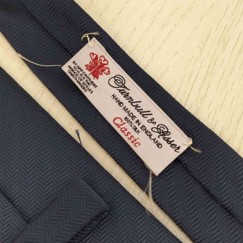 ターンブルアンドアッサー Turnbull & Asser イングランド製 ヘリンボーン ストライプ シルクネクタイ メンズ