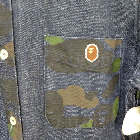 アベイシングエイプ A BATHING APE フロントロゴ刺繍 迷彩デニムシャツ メンズ JPN:M