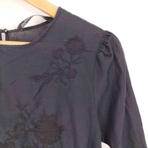 ザラ ZARA WOMAN Black Embroidery Peplum Blouse ブラウス レディース import:XS