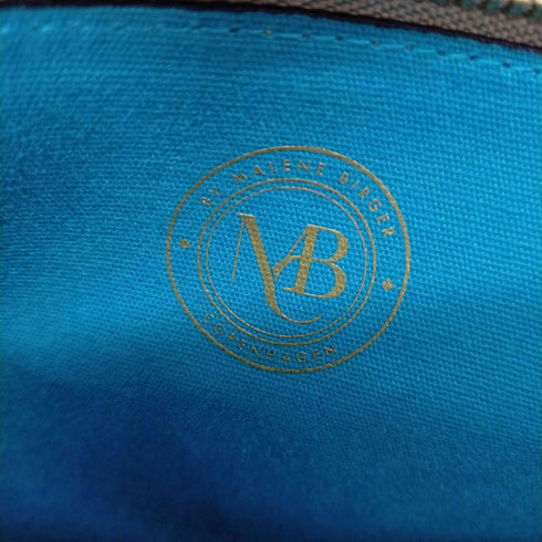 バイマレーヌバーガー BY MALENE BIRGER ポーチ 型押し レザー レディース