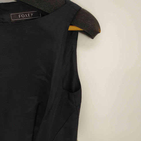 フォクシー FOXEY Tulip Rougeドレスワンピース ひざ丈 ノースリーブ シルク ウール レディース 38