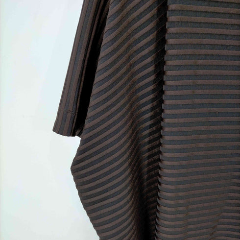 イッセイミヤケ ISSEY MIYAKE ボーダーニットワンピース ボートネック 変形 レディース JPN:2