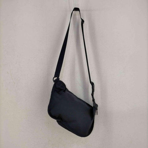 シーイー C.E 凸CE WAIST BAG メンズ FREE