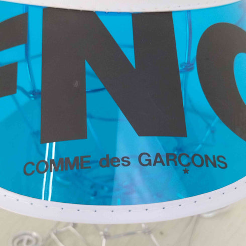 コムデギャルソン COMME des GARCONS FNOプリント クリアサンバイザー レディース
